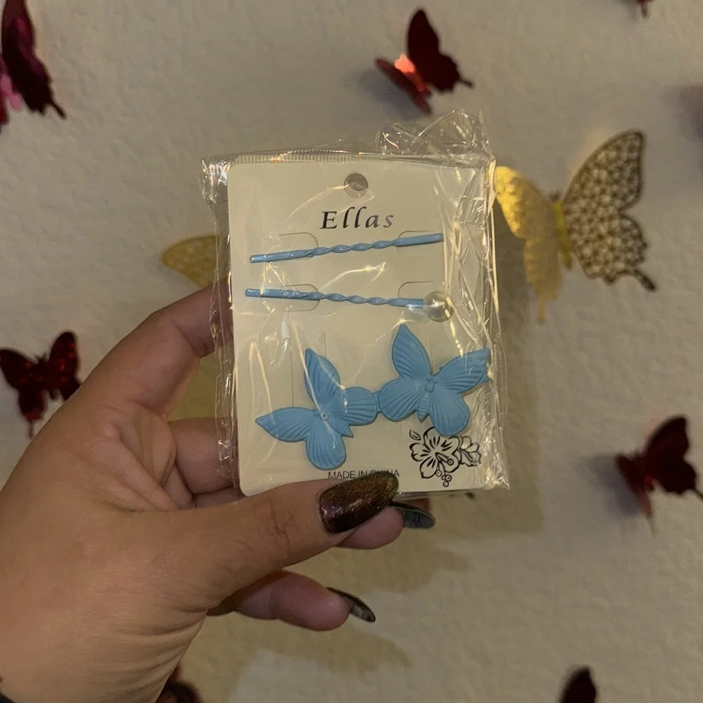 Butterfly 🦋 hair‎ clips new